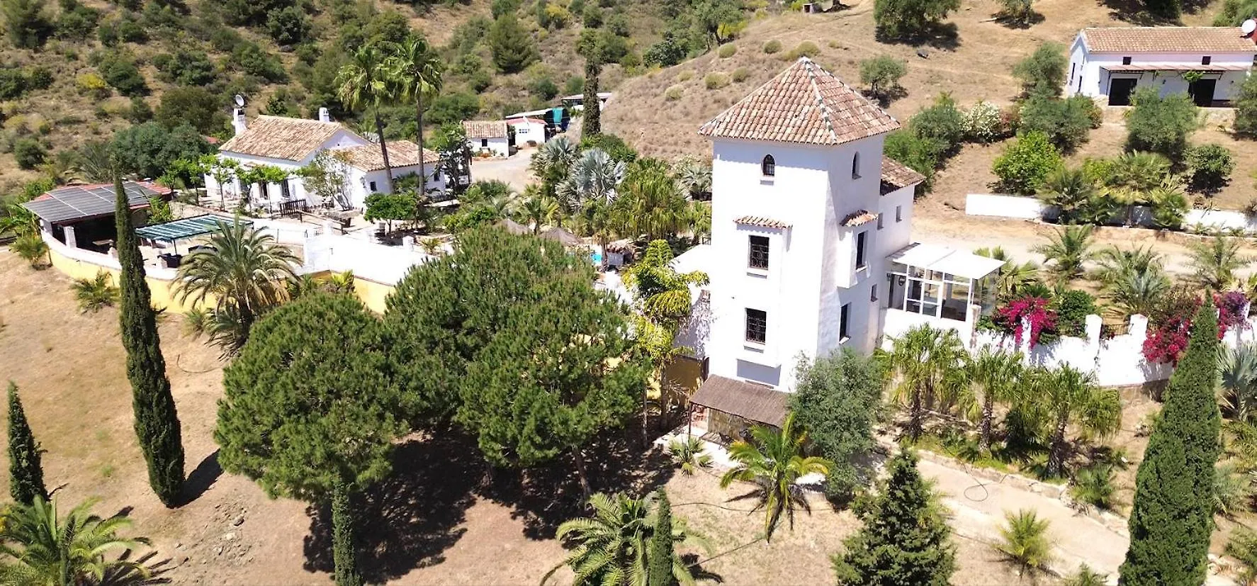 Rural Cottage, With Pool & Optional Private 6 Guests Jacuzzi 托洛克斯 度假居