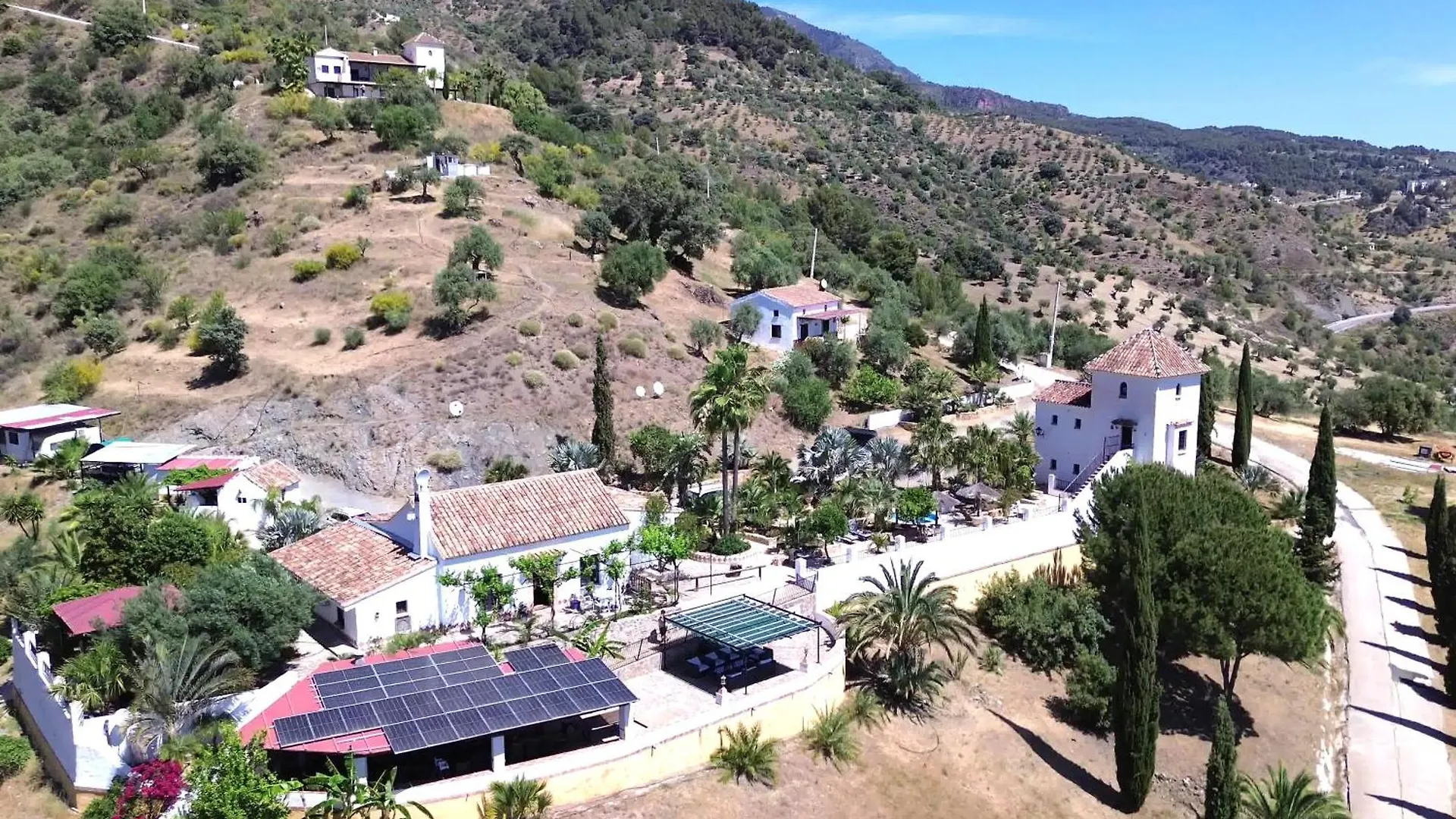 度假居 Rural Cottage, With Pool & Optional Private 6 Guests Jacuzzi 托洛克斯