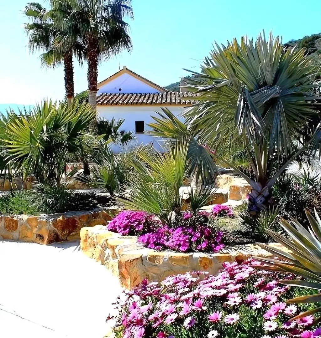Rural Cottage, With Pool & Optional Private 6 Guests Jacuzzi Tolox